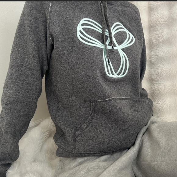 TNA Tops - # 390 Womens TNA Hoodie